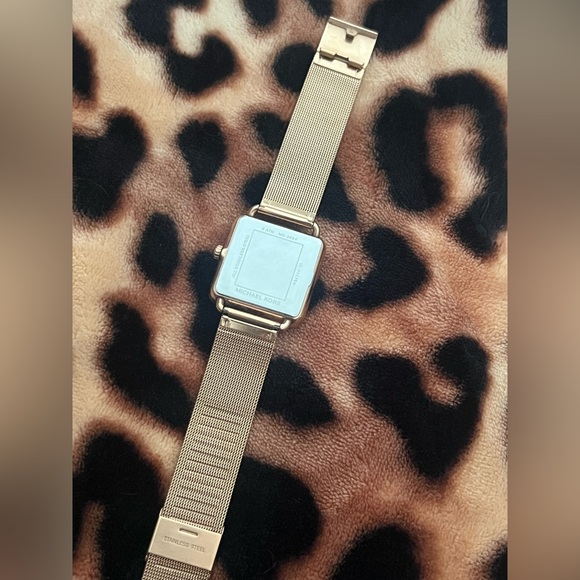 Michael Kors Brenner Watch - Picture 2 of 4